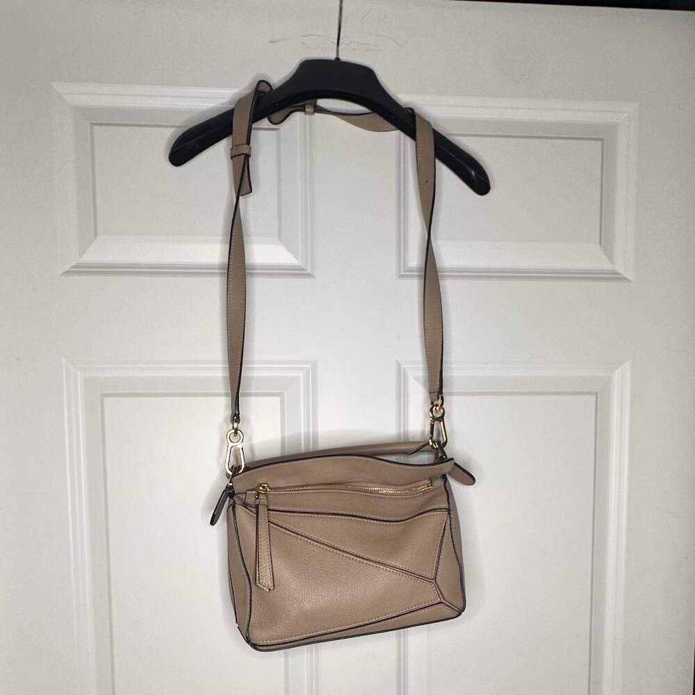 Loewe Small Puzzle Edge Bag in Paute – Like New 100% Authentic